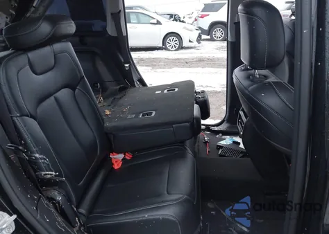 2023 Jeep Grand Cherokee Limited 4X4 from USA, damaged, VIN 1C4RJHBGXPC643171